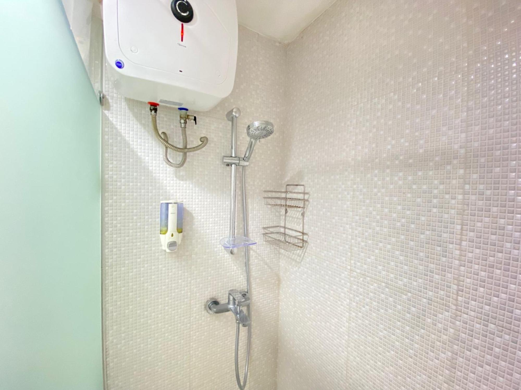 Luxurious & Spacious 2br At Parahyangan By Travelio Apartemen Bandung