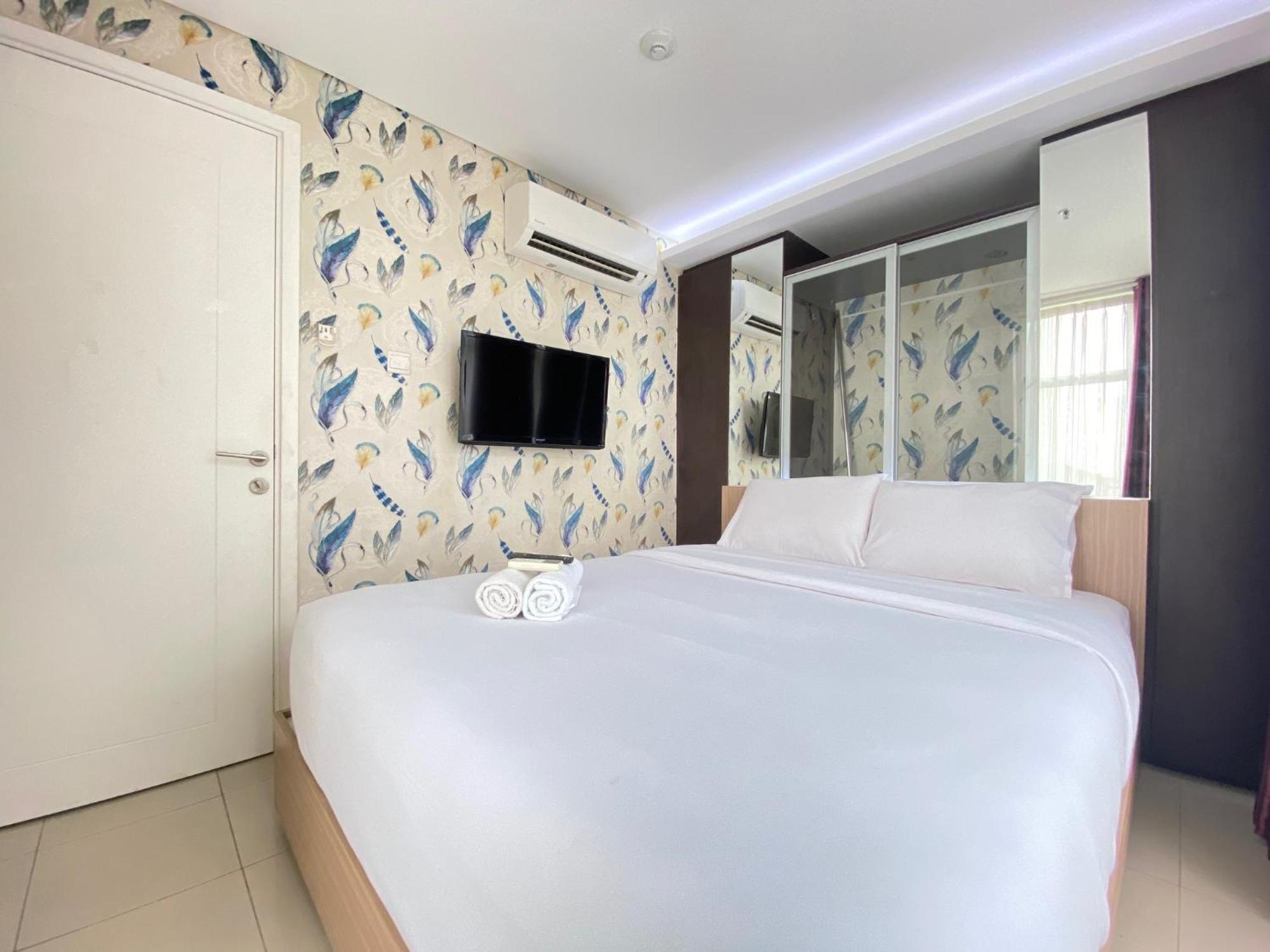 Luxurious & Spacious 2br At Parahyangan By Travelio Apartemen