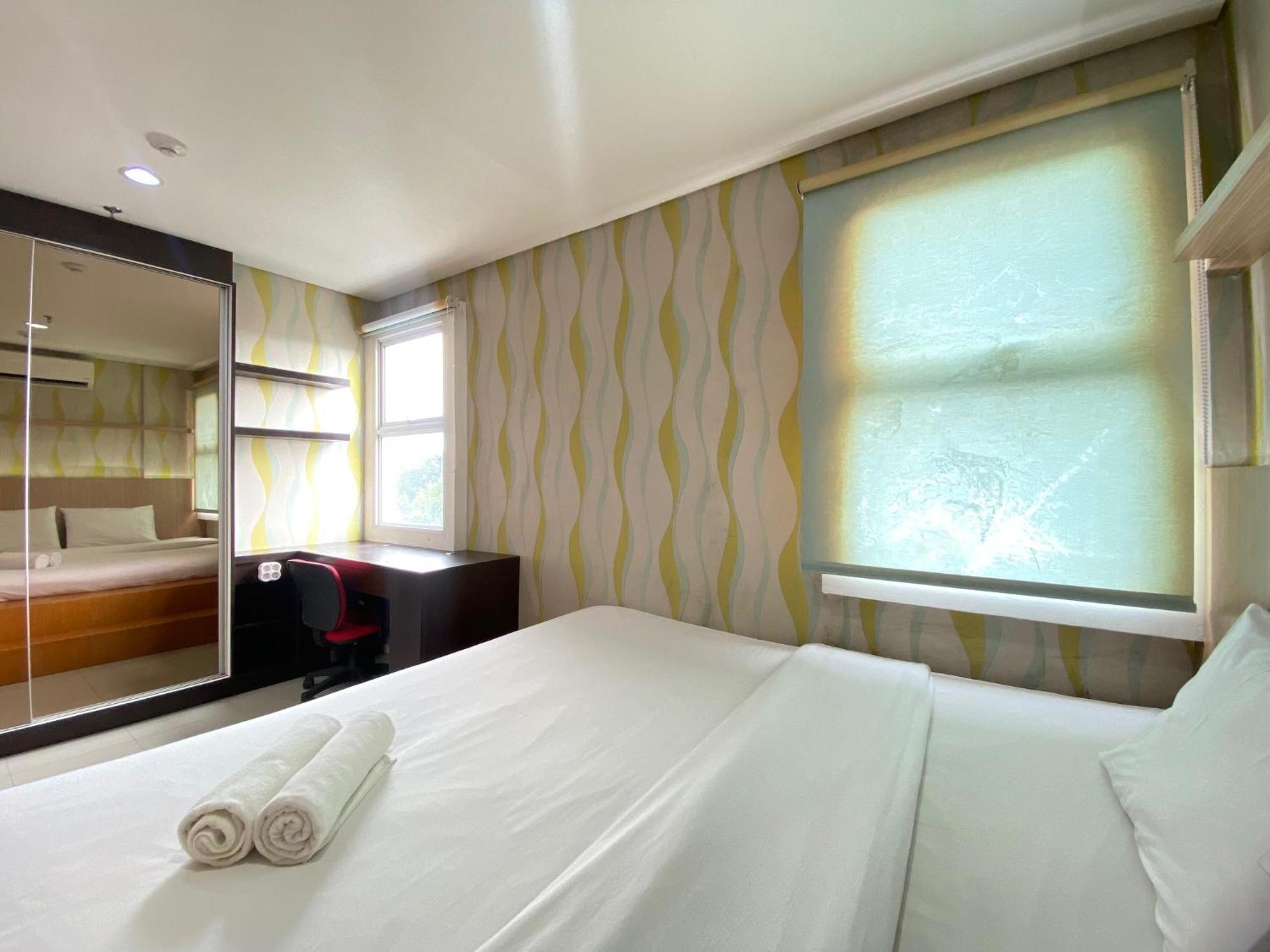 Luxurious & Spacious 2br At Parahyangan By Travelio Bandung